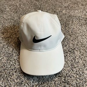 Nike Golf Legacy91 Dri-FIT Hat